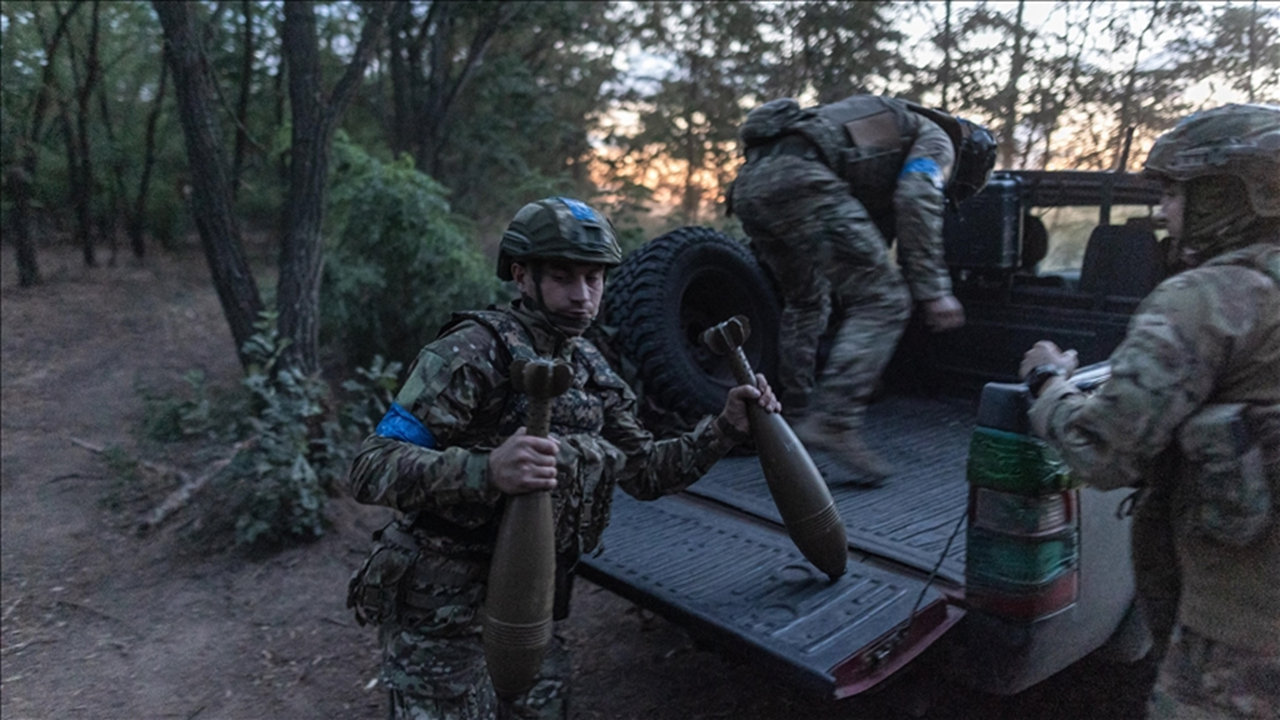 Ukrayna, Rus ordusuna hizmet eden petrol deposunu vurdu